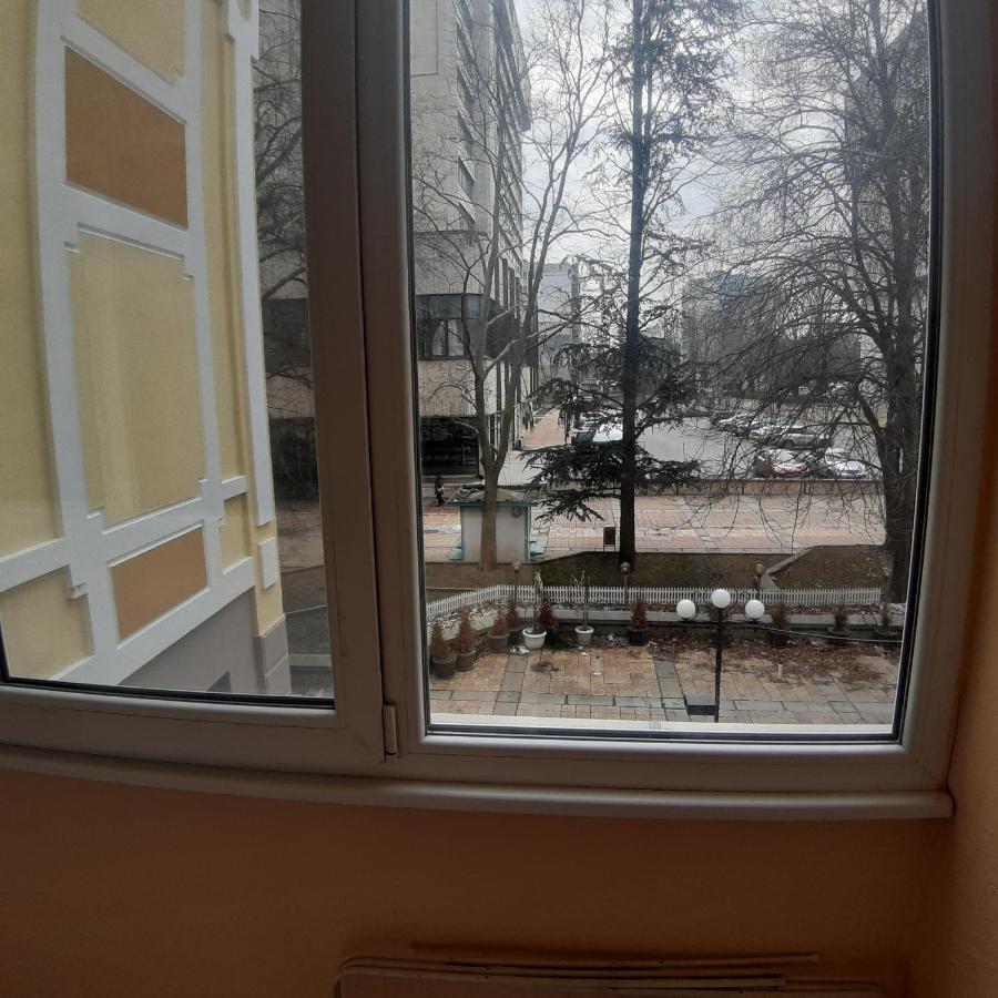 Апартамент "Рая" Dobrich Exterior photo